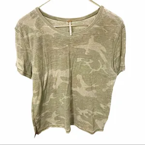 Free People Size XS Green Camouflage Tourist Crewneck Short Sleeve Tshirt thumbnail 2