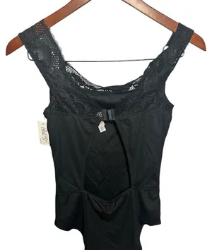 Gilligan & O'Malley Black Lace Trim Bodysuit M New thumbnail 1