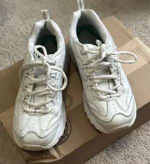 Skechers White Athletic Shoes thumbnail 1