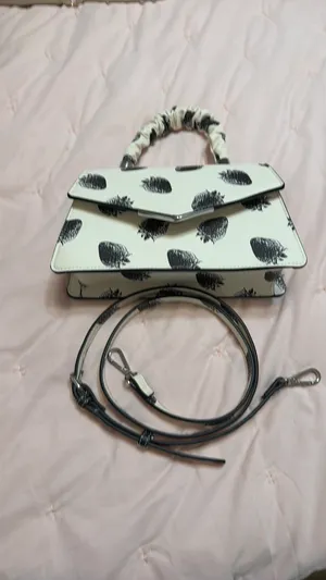 ALDO Strawberry Print Purse 🍓 thumbnail 4