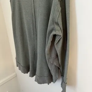 Entro Green Waffle Knit V Neck Long Sleeve M Top Shirt layer casual normcore thumbnail 6