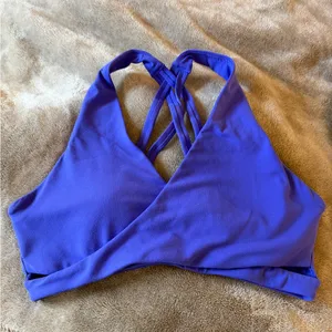 Fabletics - Vibrant Purple Cross-Back/Criss Cross Triangle Sports Bra thumbnail 5
