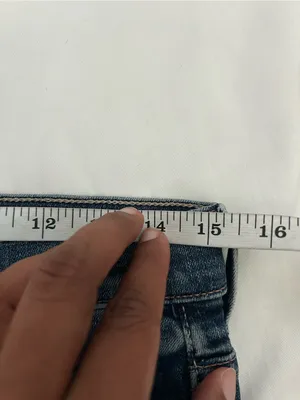 Mother | the insider crop step chew jeans in dancing on coals wash thumbnail 12