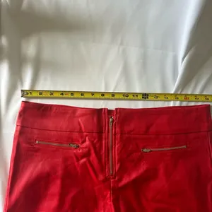 Zara Women’s bright red high rise shorts thumbnail 3