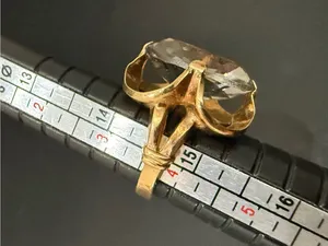 Vintage 18KT Electroplated Gold Oval Smoky Quartz Glass Cocktail Ring Size 4 thumbnail 15
