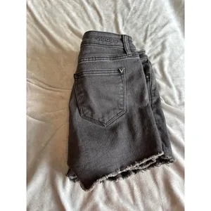 Vigoss Marley Distressed Denim Shorts Faded Black Frayed Hem Size 26 thumbnail 3