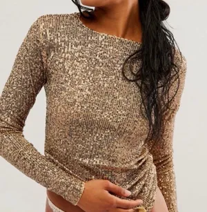 ✨💛‎ Free People Gold Sequin Long Sleeve Party Top XS NWT 💛✨ thumbnail 1