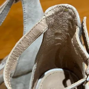 Steve Madden Carrson Heeled Sandal Taupe Suede thumbnail 8