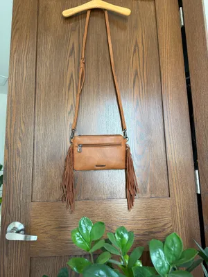 Montana West Crossbody Bag thumbnail 3