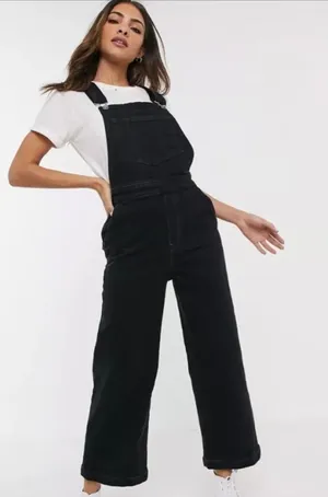 Levi’s Premium Ribcage Wide Leg Cropped Overalls Washed Black Size 25 thumbnail 1