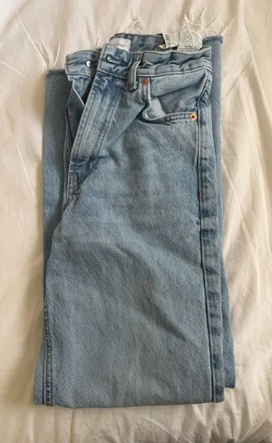 Zara High-Rise Light Blue Women's Jeans thumbnail 1