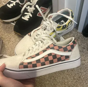 Patterned Vans Women’s thumbnail 1