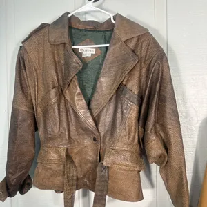 Vintage Jarrod’s Leather Jacket Size Medium GUC thumbnail 3