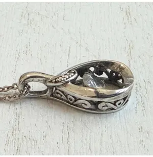 Sterling Silver 925 White Sapphire Teardrop Pendant Necklace thumbnail 8