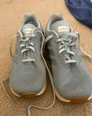 Adidas Shoes thumbnail 1