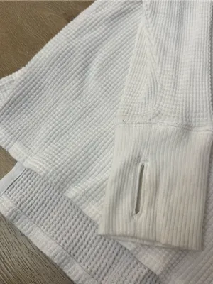 Aerie Relaxed White Graphic Waffle Knit Top - The Great Outdoors thumbnail 4