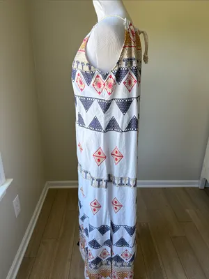 Embroidered Halter Maxi Dress White Size M thumbnail 4