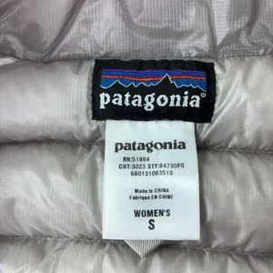 Patagonia Women's Down Sweater Jacket Small 800 Fill Goose Down F0 2010 84730 thumbnail 4