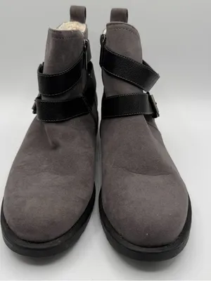 Relativity Moto Ankle Boots 8.5 Gray Sherpa Lined Buckle Strap Lug Sole thumbnail 2
