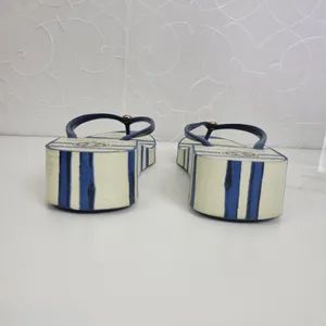 Tory Burch Womens Sandals Size 6.5 White and Blue Stripe‎ Slip On Heels thumbnail 4