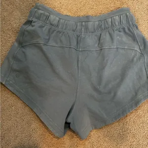 Lululemon Blue  Inner Glow shorts thumbnail 3