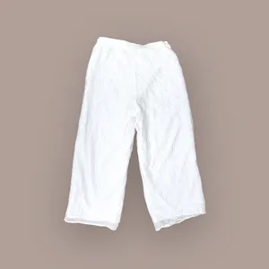 White Flowy XS Double thumbnail 2