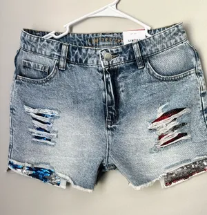 Limited Too Girls Size 16 Light Wash Distressed Sequin Denim Shorts NWT thumbnail 1