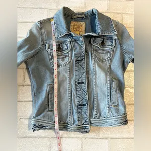 Abercrombie and Fitch Y2K Women's Classic Jean Jacket thumbnail 4