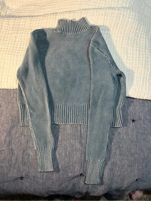 Source Unknown Two-Tone Blue Knit Mock Neck Sweater thumbnail 2