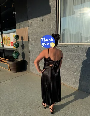Black dress thumbnail 6