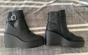 Top Moda Black Boots thumbnail 1