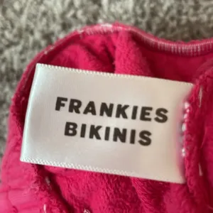 Frankie’s Bikinis Burl High Waist Sweat Shorts Pink Size M thumbnail 5