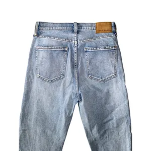 Denim Forum The Yoko High Rise Slim Jeans Womens 27 Light Wash Excellent‎ Frayed thumbnail 5