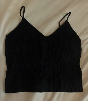 Amazon Black Tank Top thumbnail 1