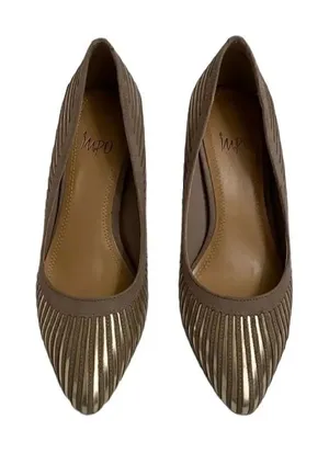 Impo Pointed Toe Classic Pumps(Size 7M) thumbnail 1