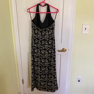 Halter patterned maxi dress thumbnail 5