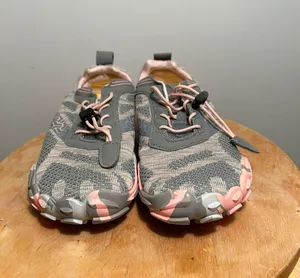 Comfortable new women's running shoes. brand. Size 8.5. $28. thumbnail 3