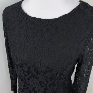 Carmen Marc Valvo Black Lace Long Sleeve Layered Top Medium thumbnail 2