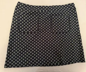 Preppy loft skirt thumbnail 1