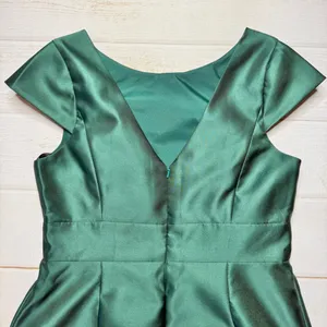 NWT - Alfred Sung - Women’s Hunter Green Cap Sleeve Cocktail Dress - Size 12 thumbnail 5