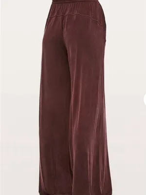 Lululemon principal dancer pant 32” midnight maroon size 10 thumbnail 3