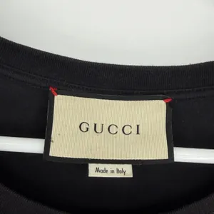 Gucci Black Guccify Maison Gucci Hypnotism Graphic T-Shirt 493117-X3N38 Mens M‎ thumbnail 3