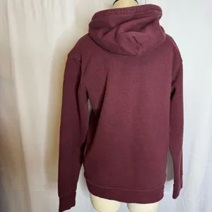 Patagonia P-6 Logo Uprisal Hoodie Women’s M Burgundy Pullover Sweatshirt thumbnail 3