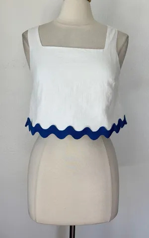 PRETTYGARDEN Square Neck Ric Rac Scalloped Hem Crop Top thumbnail 1