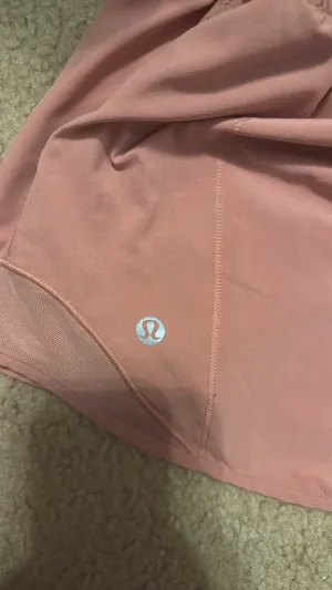 Lululemon hottie hot shorts thumbnail 4