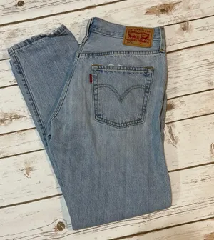 Levi's 501 Jeans thumbnail 2