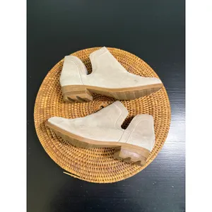 Sorel Lolla Cut Out Suede Ankle Boots Beige Sand NL3570-092 Womens 10 thumbnail 8
