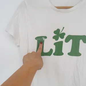 Unbranded T-Shirt Womens M White LIT Shamrock Graphic Good thumbnail 3