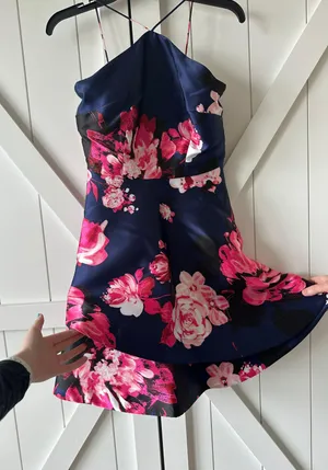 Blue Floral Formal Dress Size 2 thumbnail 2