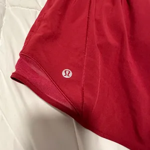 Lululemon Maroon 4 Inch HR Hotty Hot Shorts thumbnail 3